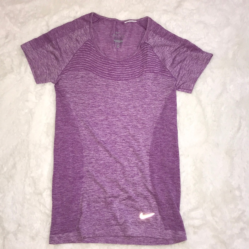 Sports tee